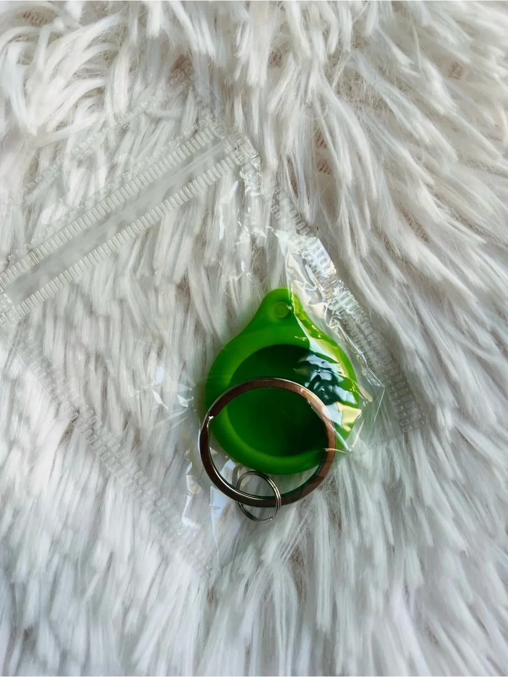 Cute Avocado Apple AirTag Keychain Charm
